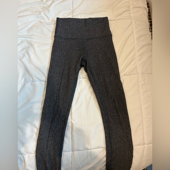 Lululemon Full Length Leggings 4 - Picture 5 of 7